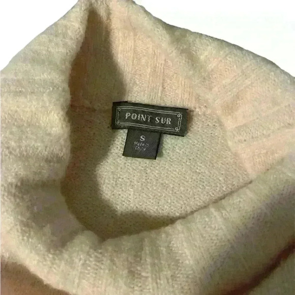 Turtleneck - Picture 6 of 6